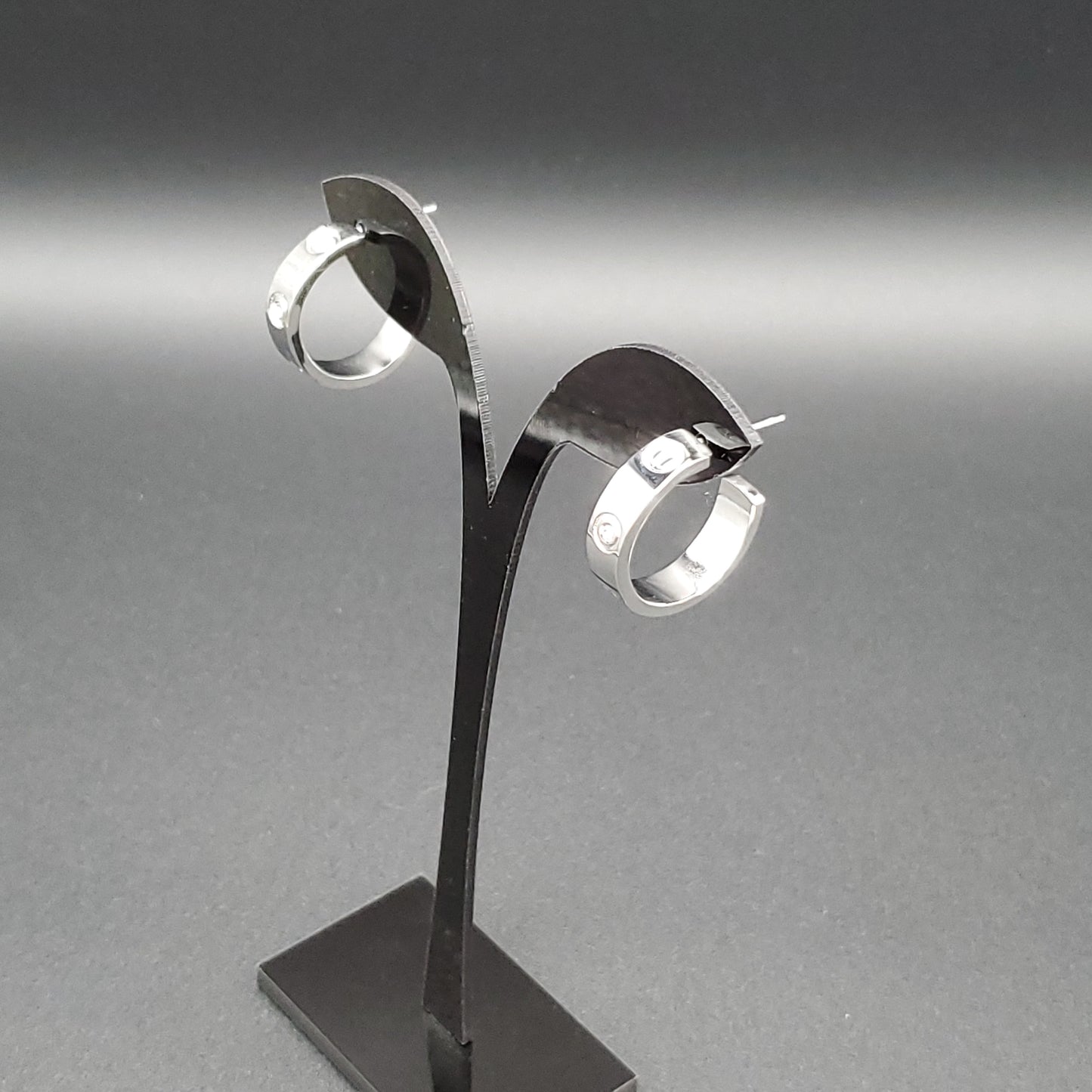 C*artier Earring