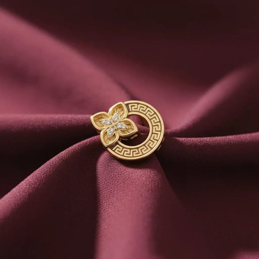 Clover Four Leaves Ring in Gold finish, with cubic zirconia stone on stones