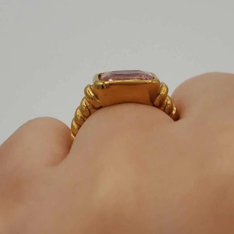 Elegant Ring