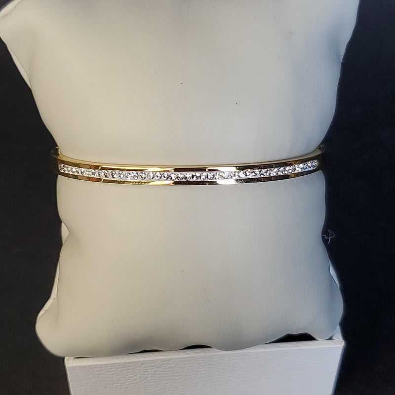 Lovely Bangle