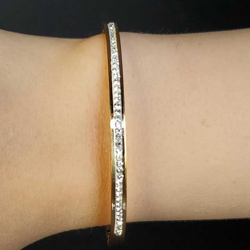 Lovely Bangle