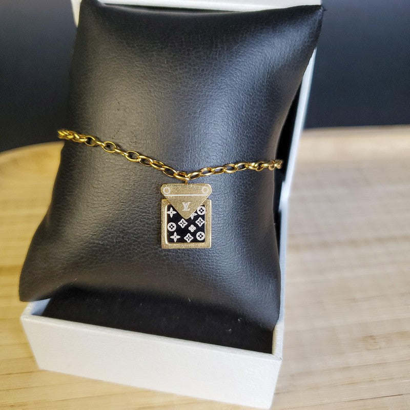 L&V Bracelet - Siwar Gallery