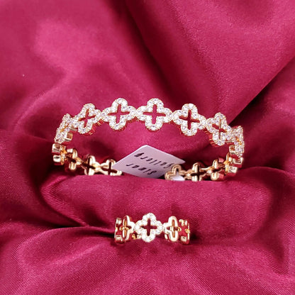 Van*cleef Bangle Set