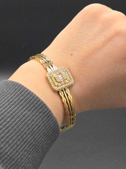 Square Diamond twist Bangle