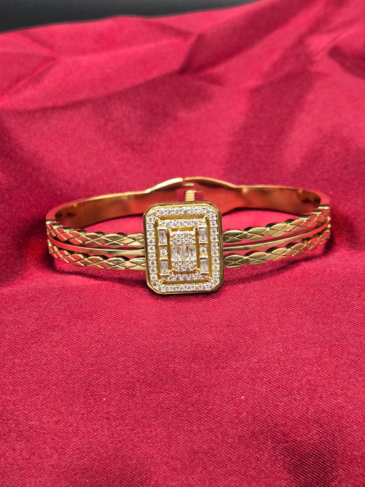 Square Diamond twist Bangle
