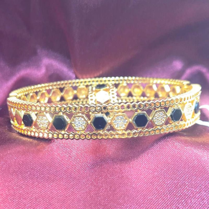 Beehive Bangle with Black Enamel and Zircons in Gold finish, with cubic zirconia stone on stones