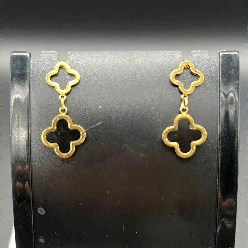 Classic Clover Earring | 18K Gold Plated Siwar Gallery