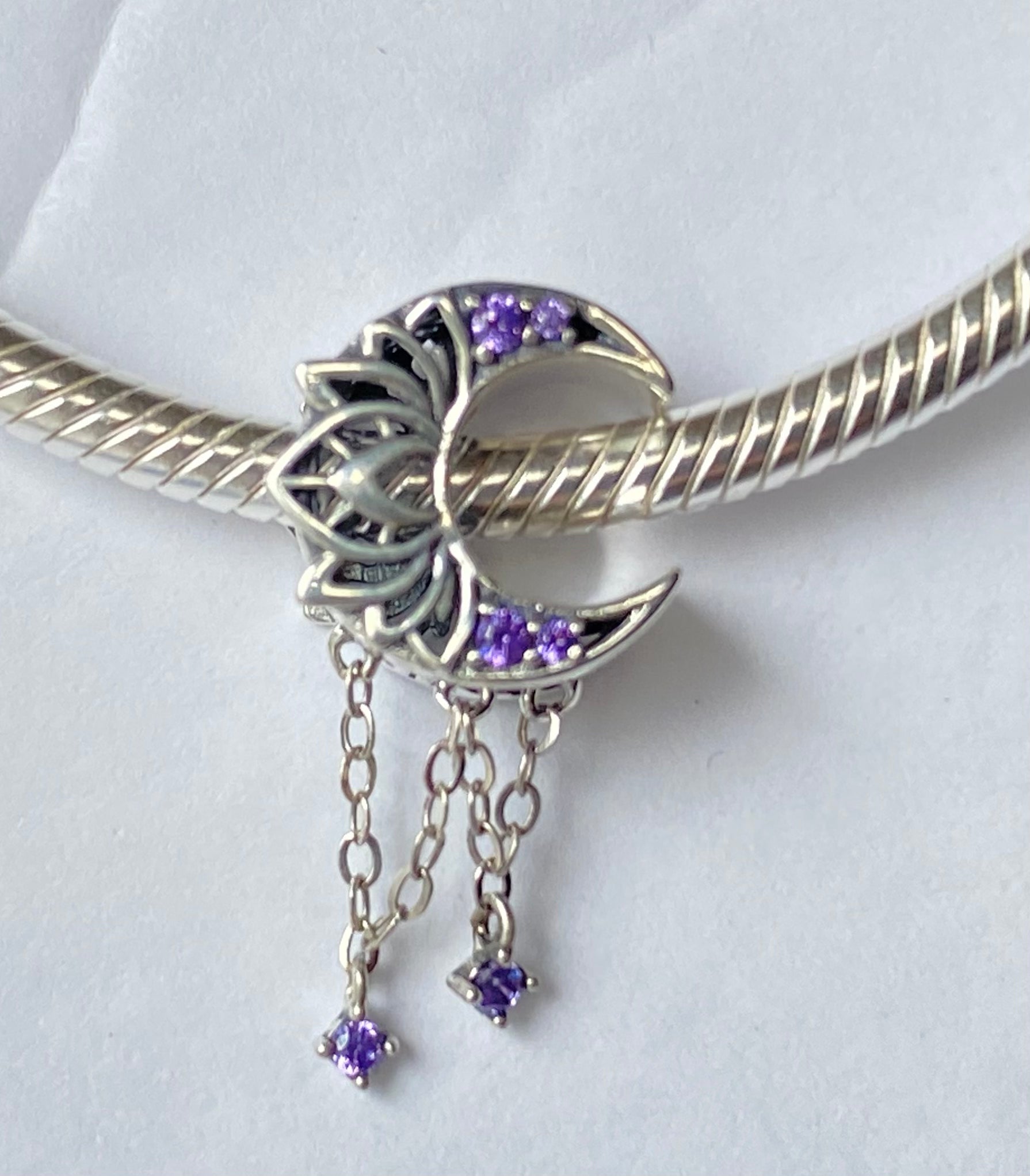 Crescent Moon Charm - Siwar Gallery