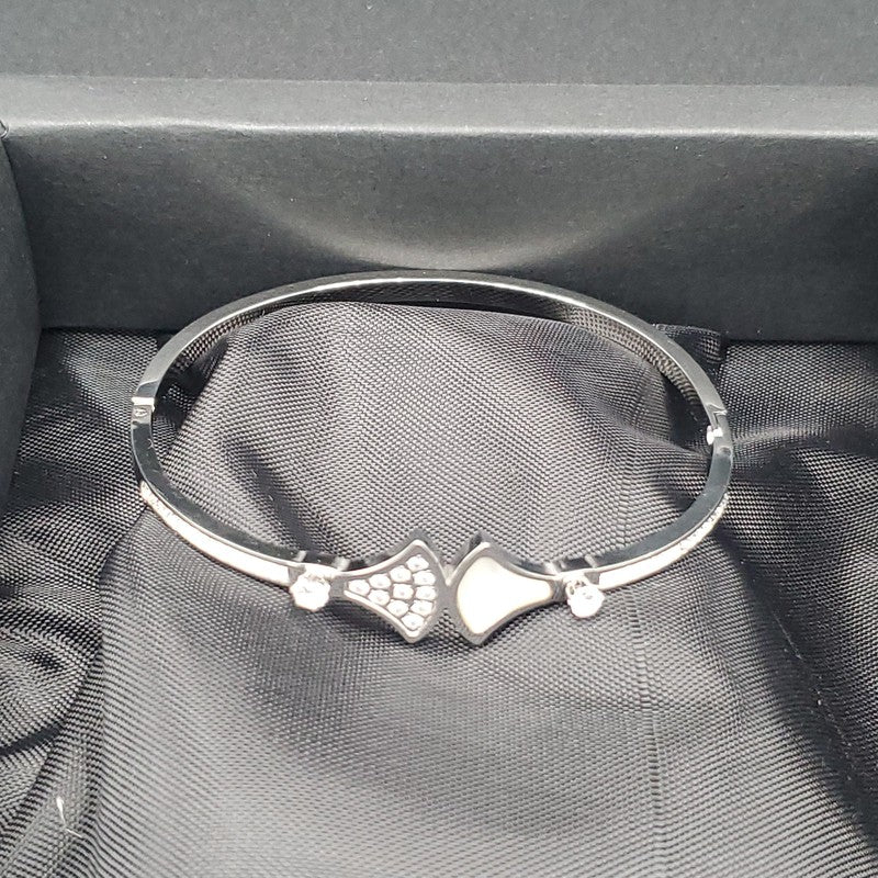 Diva's Dream Bangle - Siwar Gallery