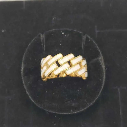 Enamel Ring