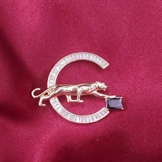 Gold Leopard Brooch in Gold finish, with cubic zirconia stone on stones