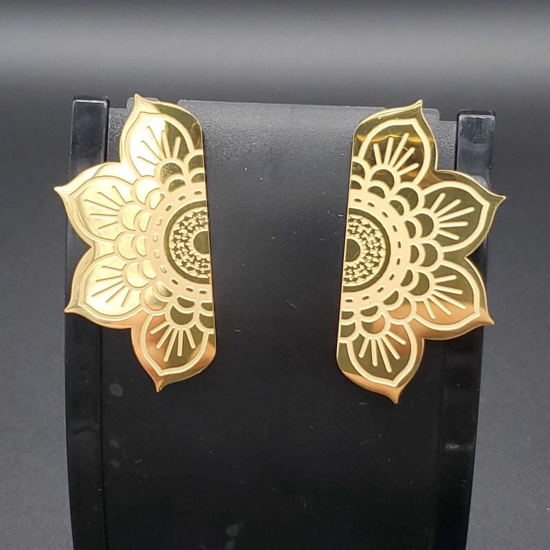 Classic Half Flower Earring | 18K Gold Plated Siwar Gallery