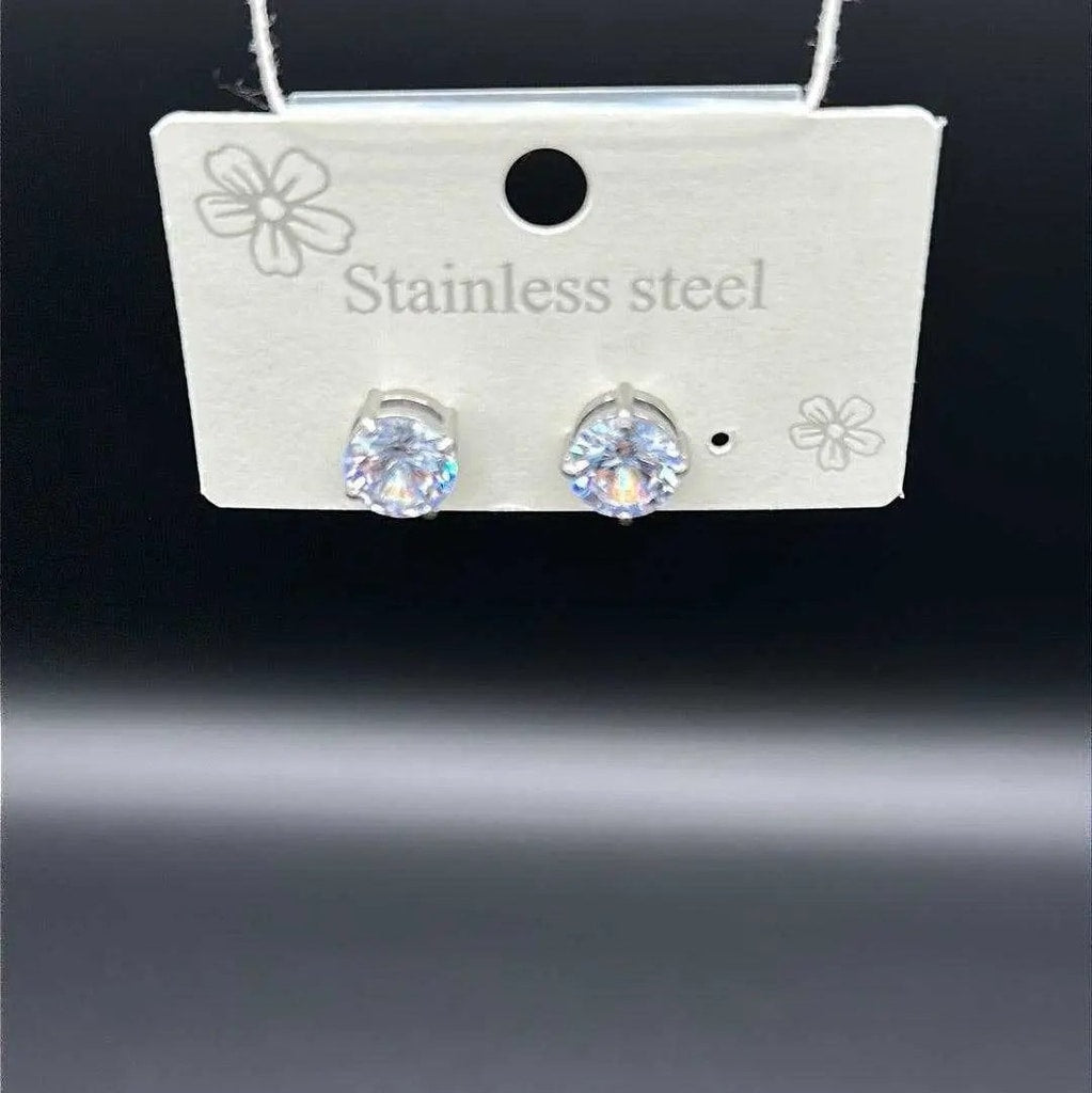 Magnet Stud Earrings | 18K Gold Plated Siwar Gallery