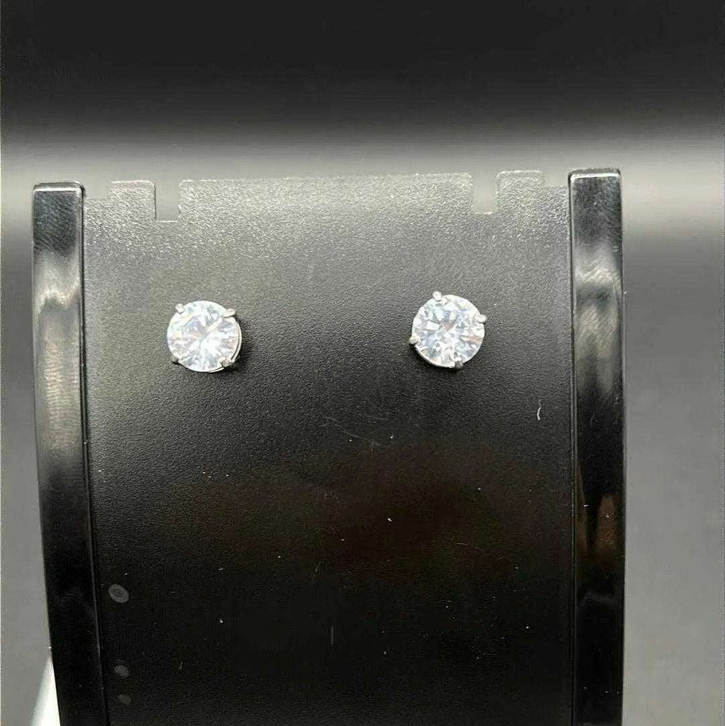 Magnet Stud Earrings | 18K Gold Plated Siwar Gallery
