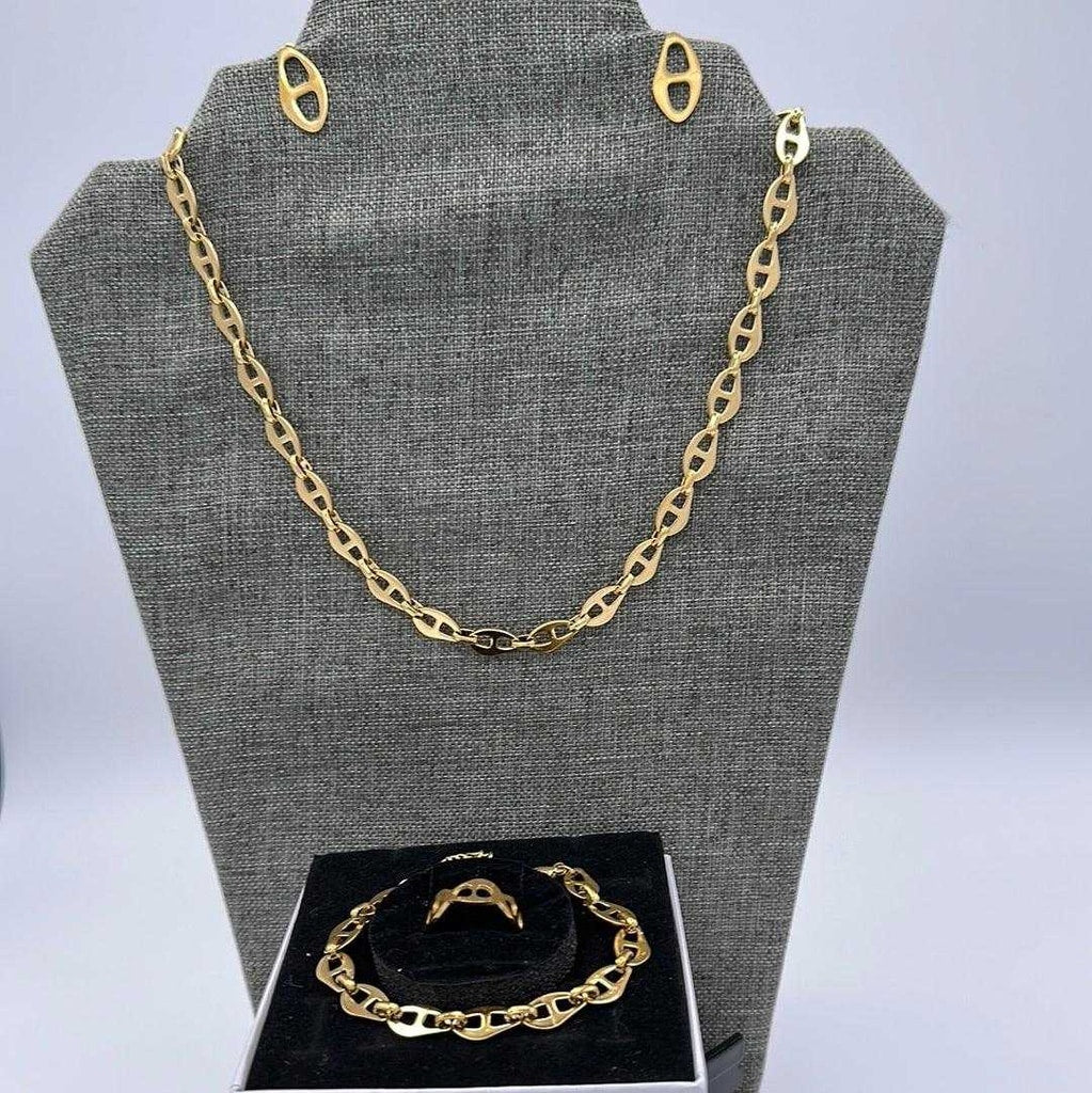 Modern Luxe Monogram Set | 18K Gold Plated Siwar Gallery