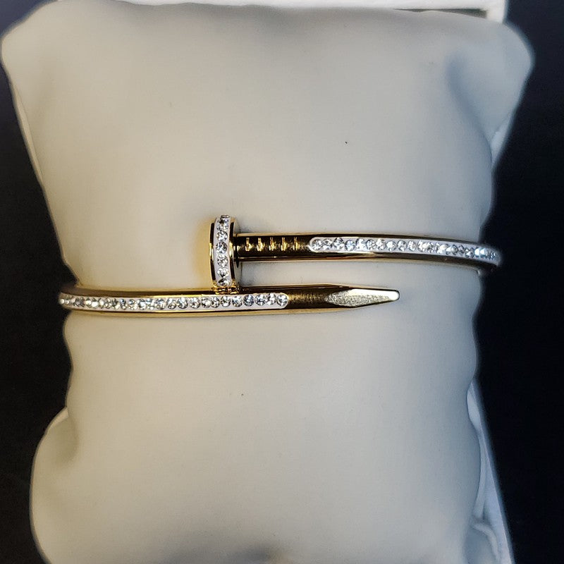 Nail Bangle