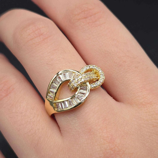 Refined Chic Knot Ring | 18K Gold Plated Siwar Gallery