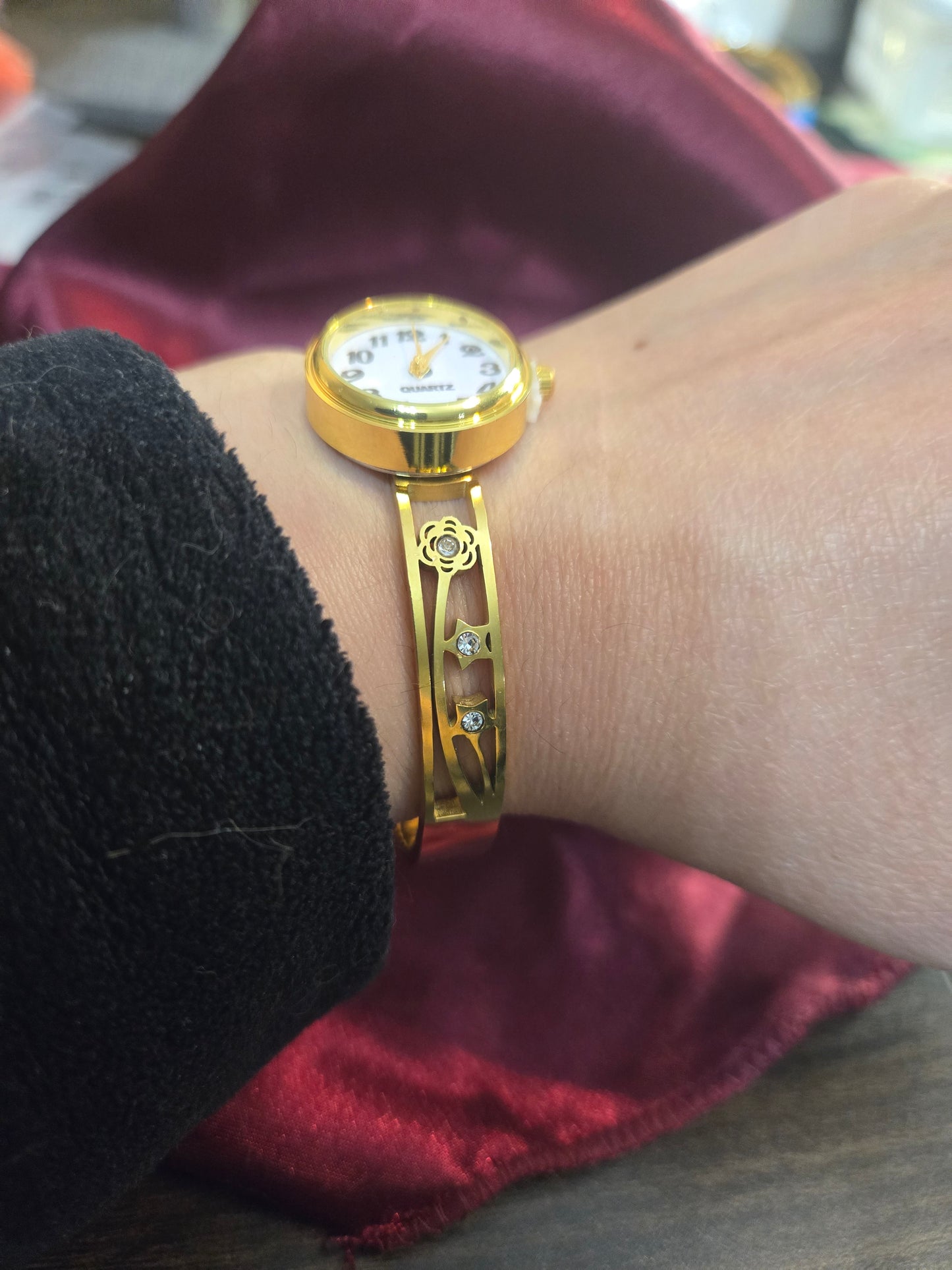 Flower Bangle watch