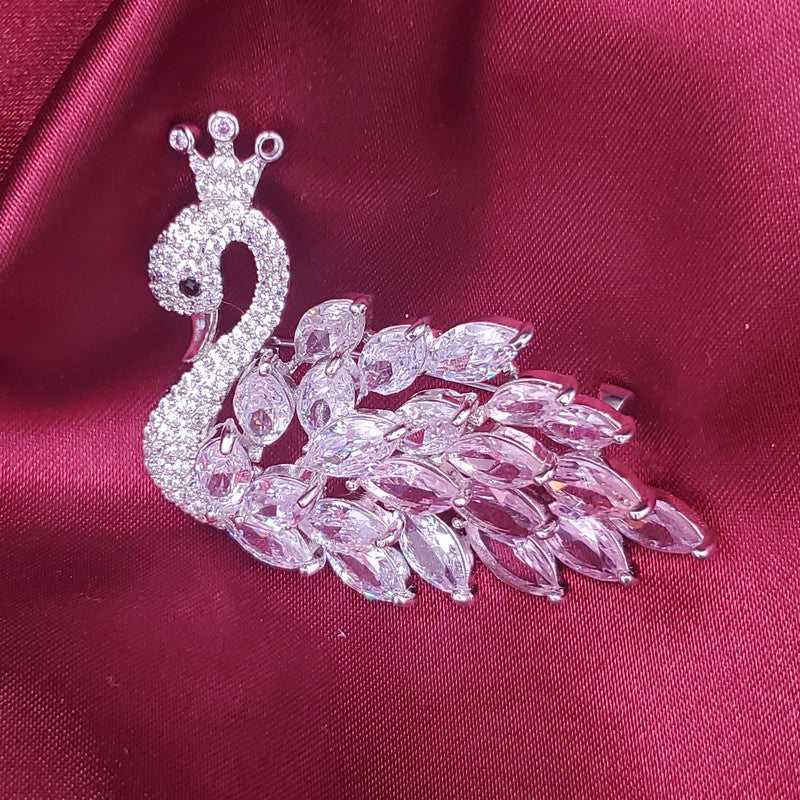 Sophisticated Peacock Brooch in Silver finish, with cubic zirconia stone on stones