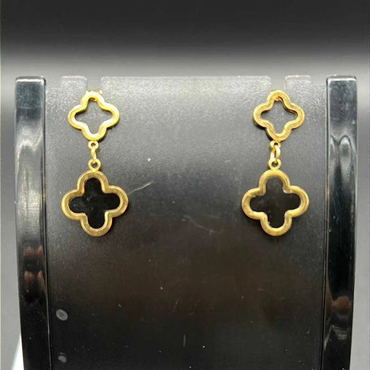 V*an cleef Earring