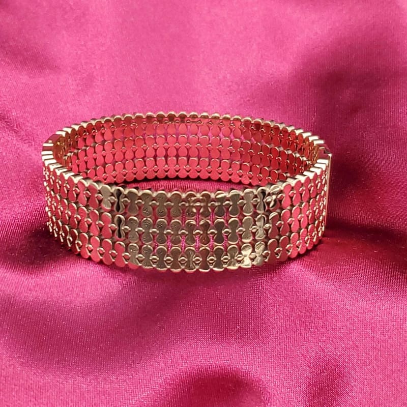 Classic Bold Wide Bracelet | 18K Gold Plated Siwar Gallery
